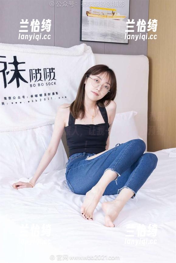 袜啵啵 - 稚予黑色美甲花絮版原图，私房风格总是那么撩人，让我一秒钟想去预约！