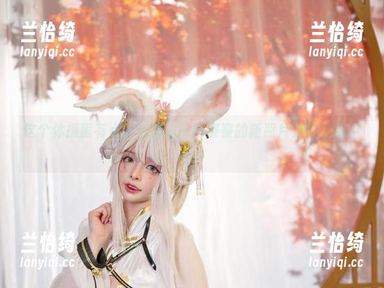 这个体操服有点不一样——阿寨寨的新照片集体更新中！