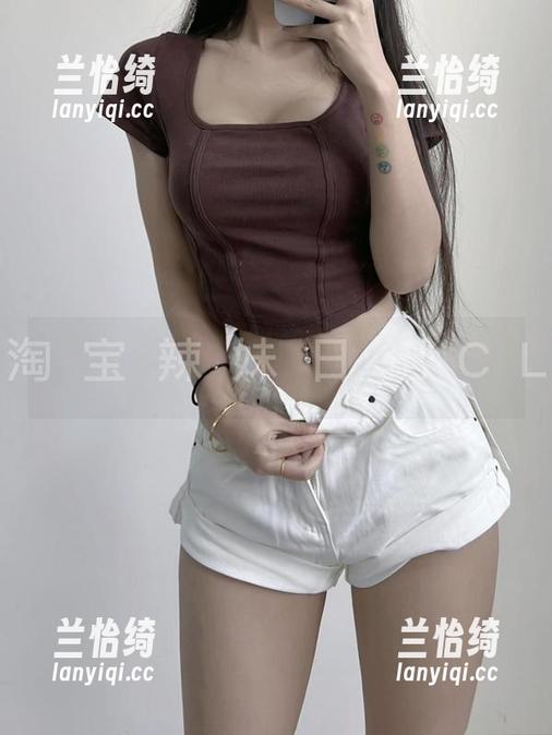 微密圈 - 原图滑动中：看陈佩奇后妈蕾丝裙到底多撩