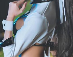 免费获取雅祈masaki大凤旗袍的图片，难道这就是传说中的图文紧密结合？