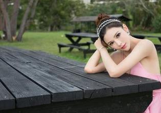 青豆客 – 最新职业装美图：欧尼anne穿上这些衣服之后，连老板都忍不住想给加薪？