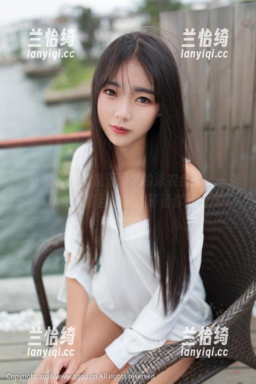 青豆客 - 这就是潇同学的泳衣合集，一张张令人瞩目的图片等着你评价