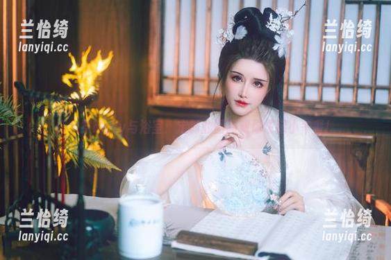 鹿八岁baby与浴室：定制的图画做你情绪小午餐！